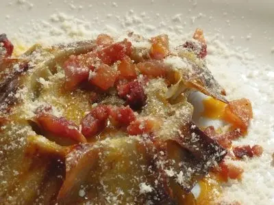 Flor de alcachofas a la carbonara