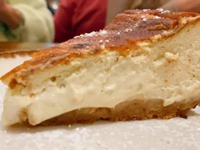 Tarta tres quesos