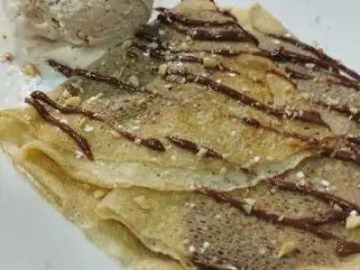Crêpe con Nutella y helado de avellana