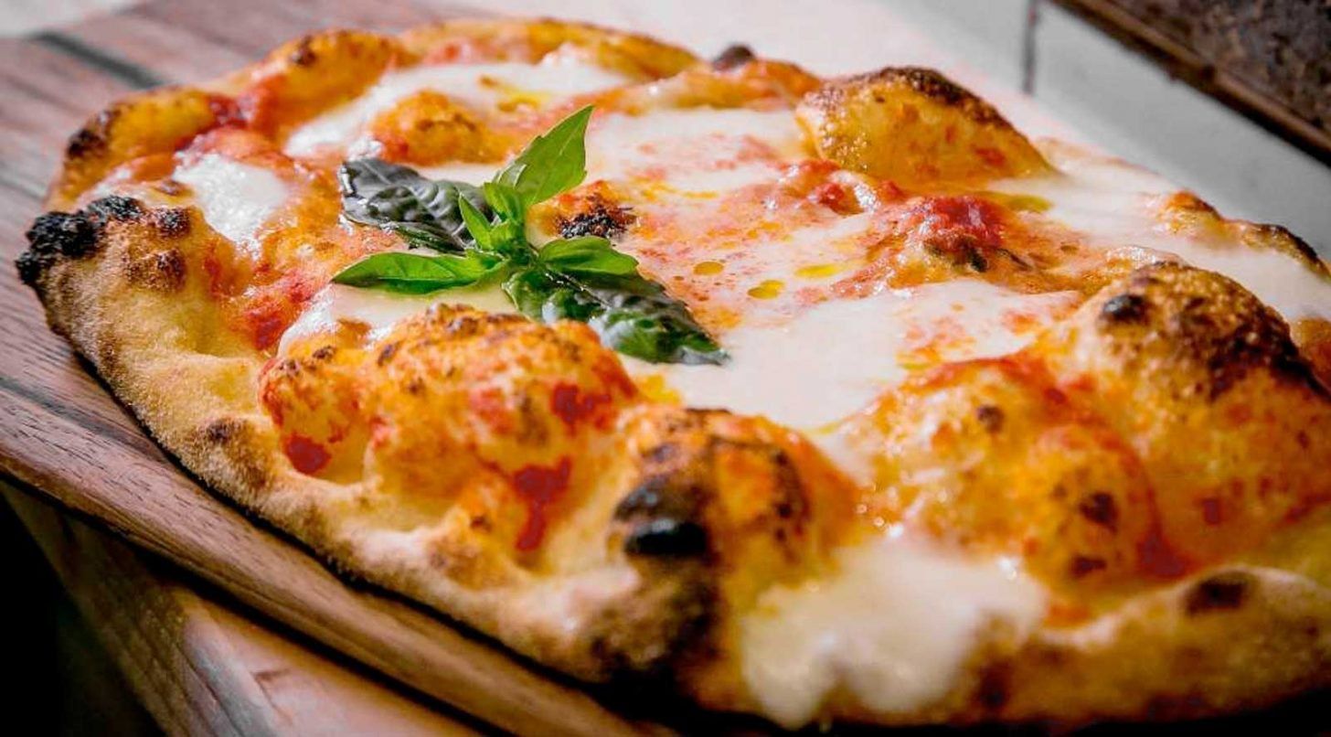 Handcrafted Italian pinsa